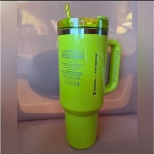Stanley x Starbucks SUMMER 2024 LIME GREEN 40oz Tumbler New